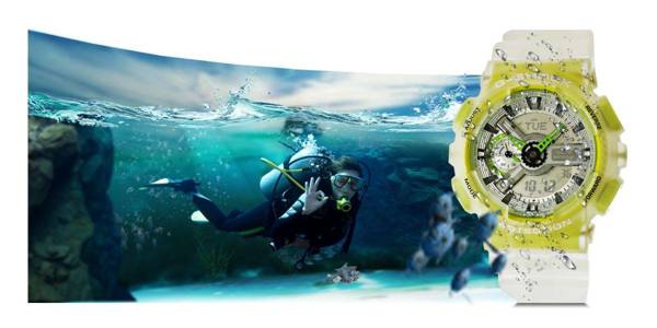 CASIO G-SHOCK Pánské hodinky GA-110LS-7AER 20 Bar For Diving