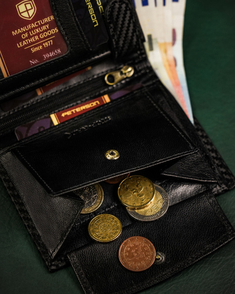 Kožená pánská peněženka s RFID systémem