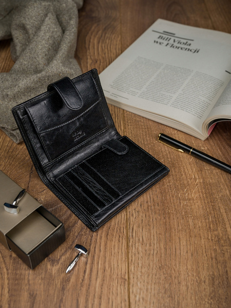Kožená peněženka na karty s elegantním prošíváním