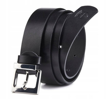 Široký pásek s obdélníkovou sponou