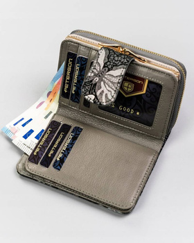 Dámská kožená peněženka s RFID systémem
